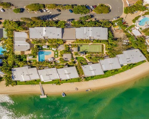 Noosa-Harbour-Resort-Aerial (1)