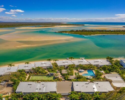 Noosa-Harbour-Resort-Aerial (13)