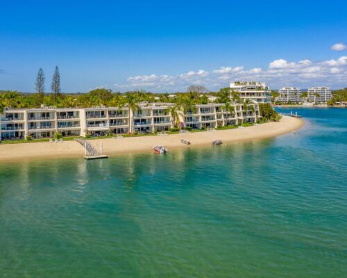 Noosa-Harbour-Resort-Aerial (23)